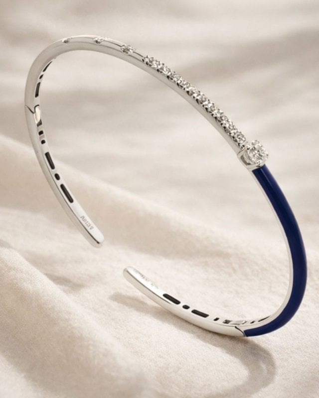 Elegance and comfort for this season! By @verdigioielli 
Available @istana_jewellers 

#istana #verdi #diamonds #dubai