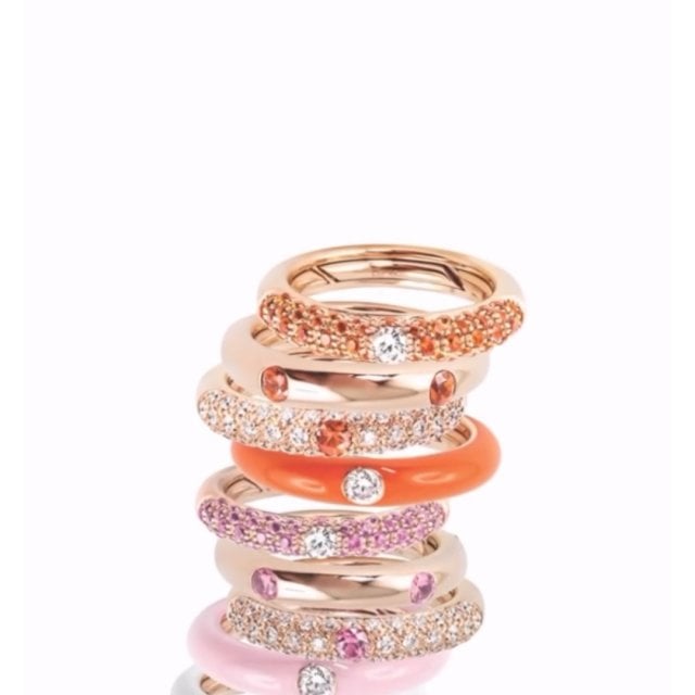 POP by @Adolfocourrier — Available at Istana
Chic. Colourful. Attitude.